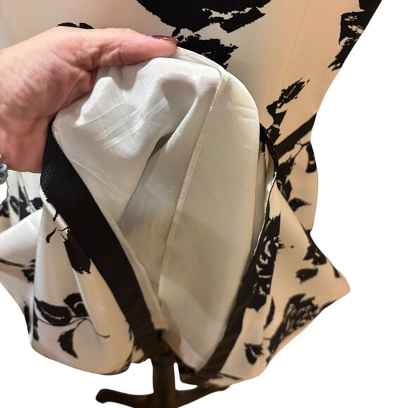 Ann Taylor Silk Midi-Dress White with Black Floral Print Line Pleated Front 12P - Picture 8 of 10